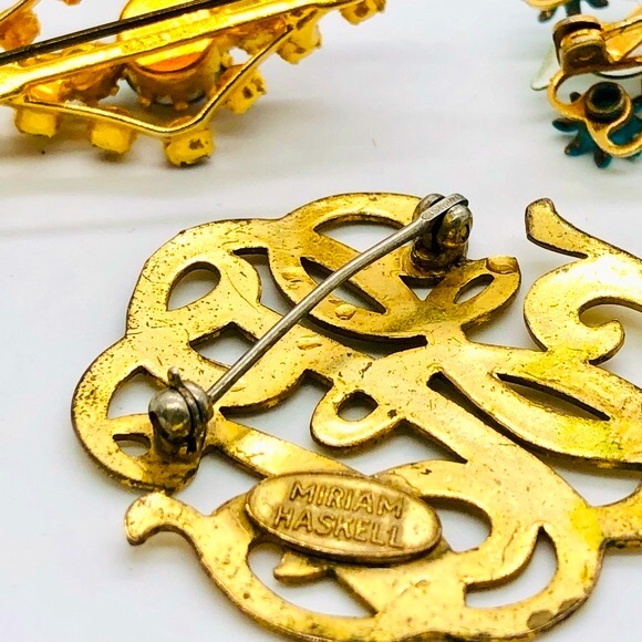 Vintage Small Brooch Lot Austria Haskell - Picture 3 of 6